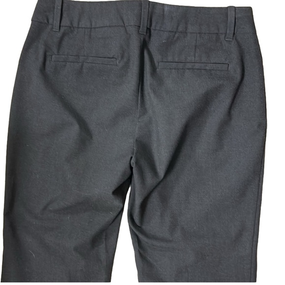 Women’s Gap curvy style dress pant. - Picture 2 of 4